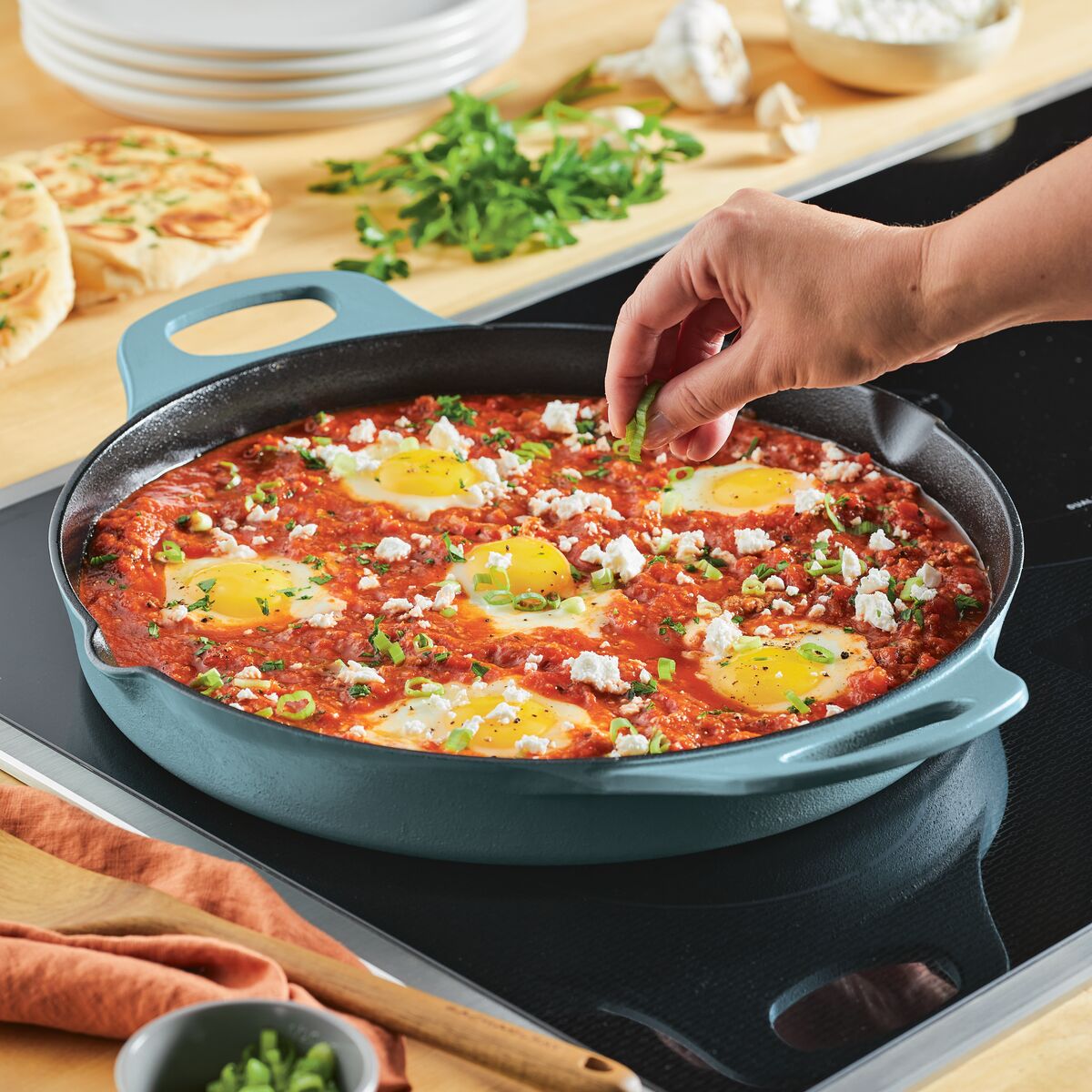 14-Inch NITRO Cast Iron Skillet - Image 8